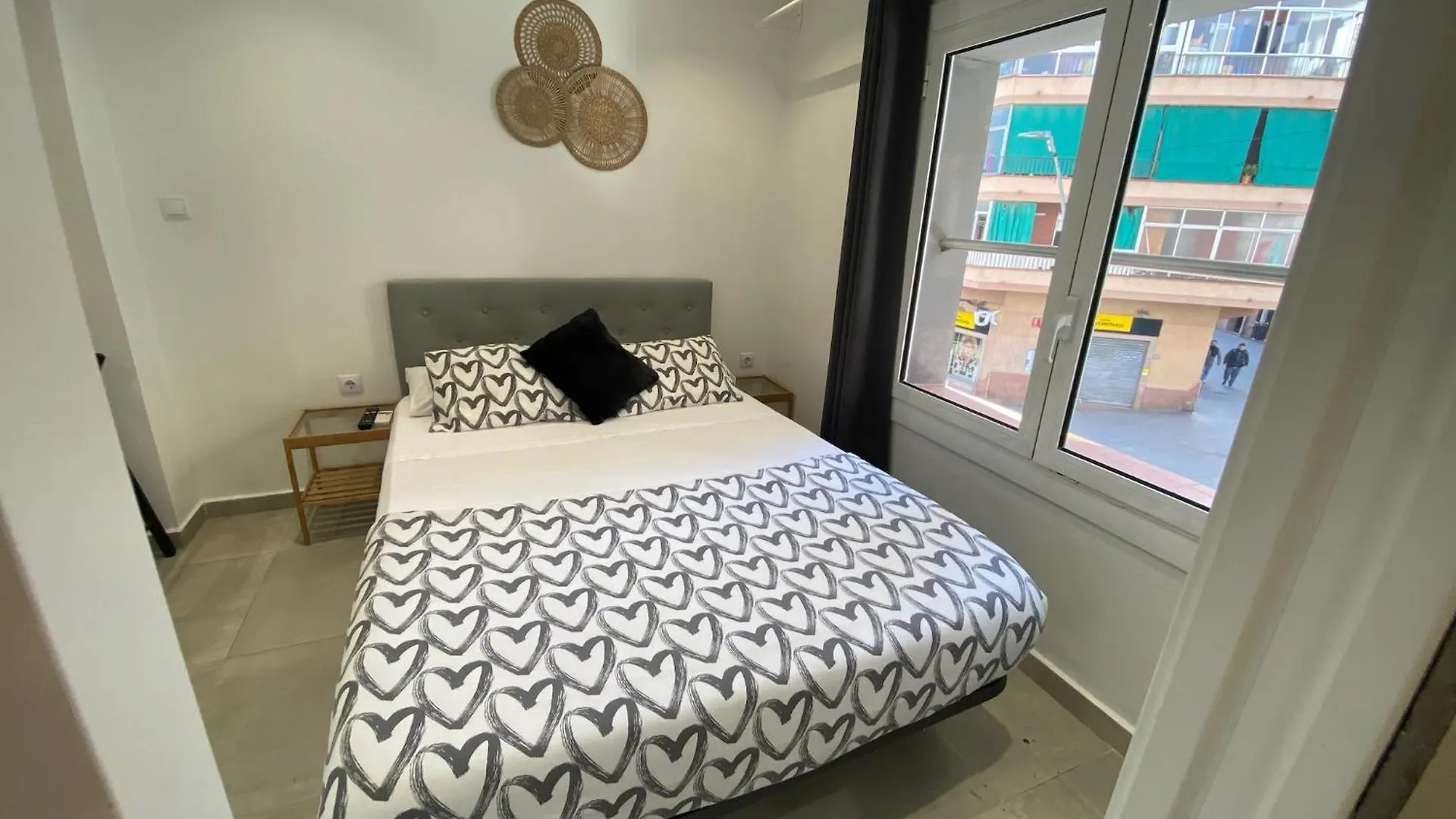 Apartamentos Con Bano Privado Frente Al Metro L5 Barcelona-Hospitalet 略夫雷加特河畔奥斯皮塔莱特